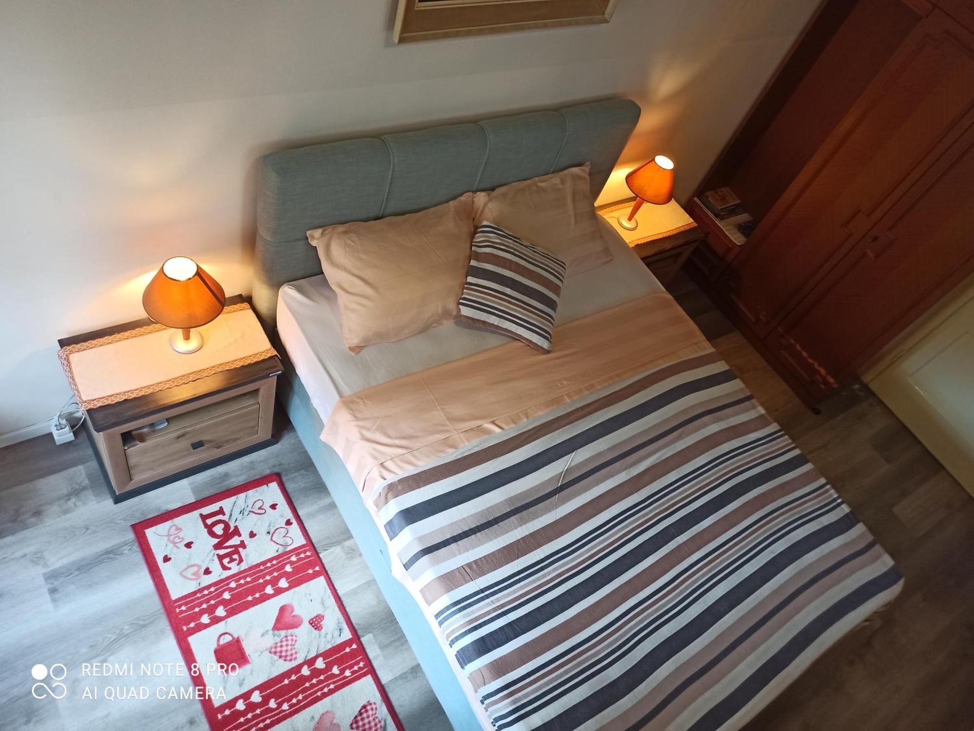 Studio Apartman Lea PUY 외부 사진